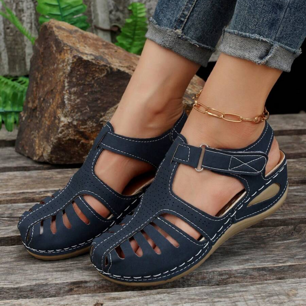 Women's Closed Toe Wedge Sandals
